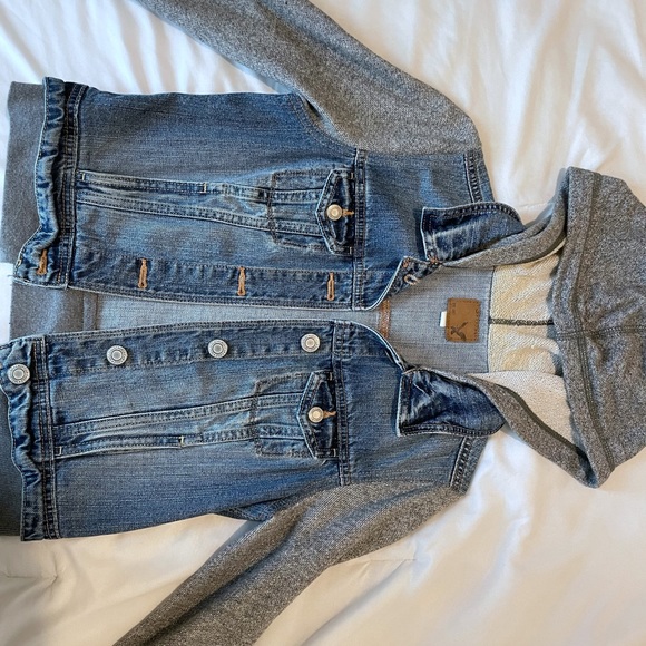 @AMERICAN EAGLE 🦅 Denim-hoodie jacket // size: S // Good condition - Picture 2 of 3